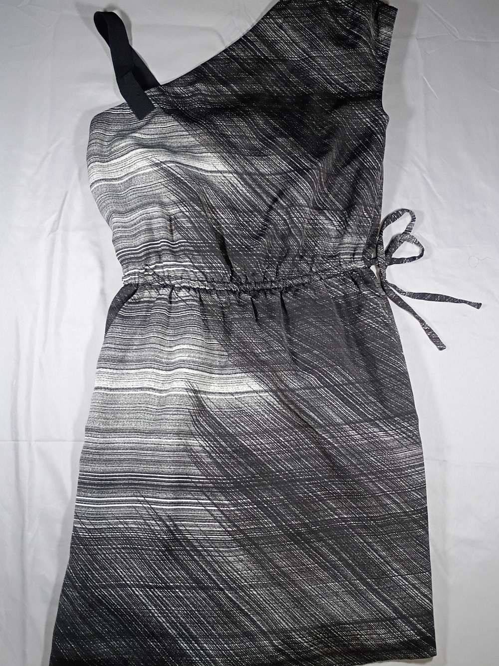 Gap Asymmetrical Black & White Abstract Stripe Dress